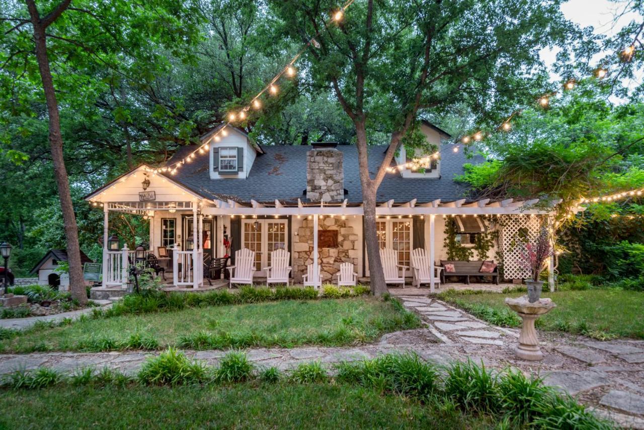 Country Woods Inn Glen Rose Esterno foto