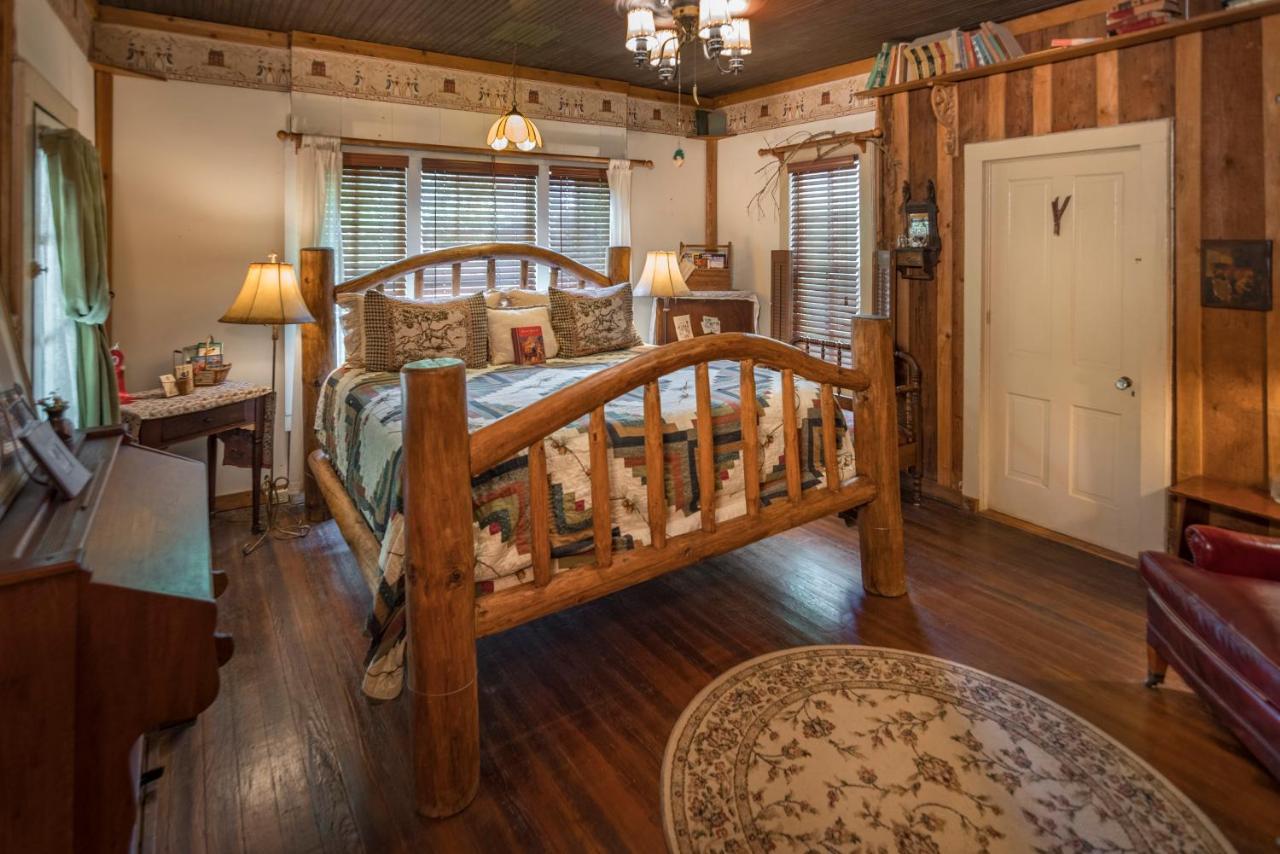 Country Woods Inn Glen Rose Esterno foto