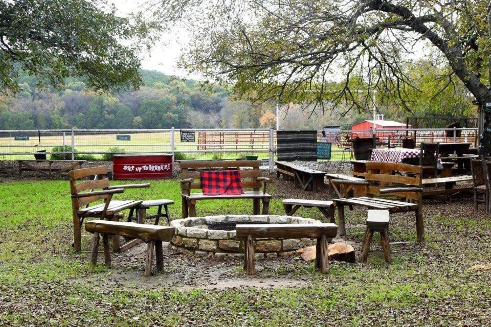Country Woods Inn Glen Rose Esterno foto